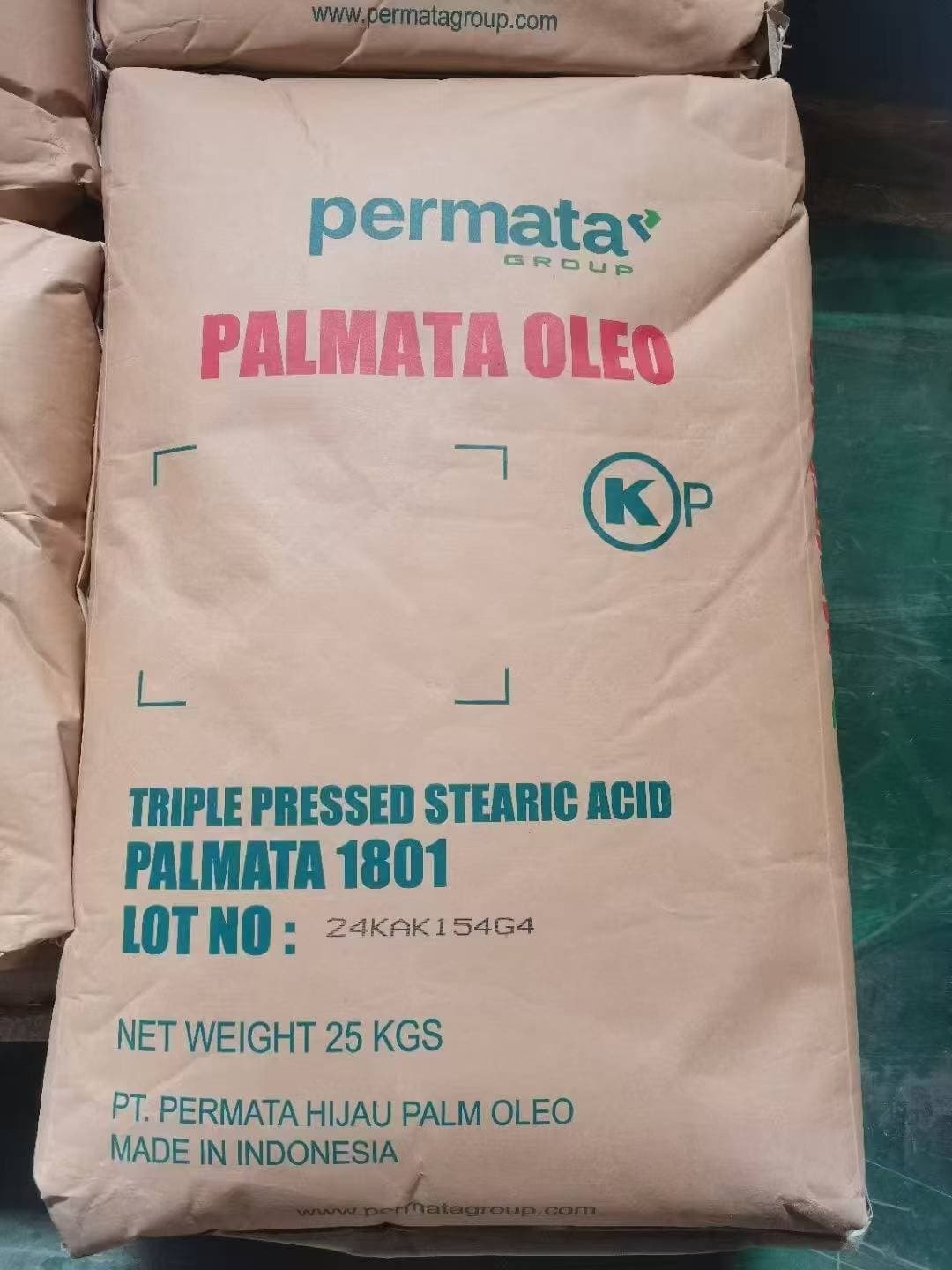 CPE 135A/135B/135C Chlorinated Polyethylene Impact Modifier (Multi-Brand), Chemical Materials from Taizhou, China - 台州市汇环国际贸易有限公司 (Taizhou Huihuan International Trading Co., Ltd.) - view 2