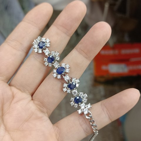 Sapphire Statement Bracelet, Jewelry & Accessories from Taizhou, China - Lanmao Jewelry — Taizhou Huihuan International Trading Co., Ltd.