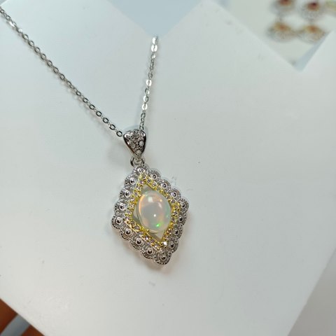 Opal Pendant — Chain Not Included, Jewelry & Accessories from Taizhou, China - Lanmao Jewelry — Taizhou Huihuan International Trading Co., Ltd.