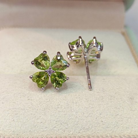 Peridot Four-Leaf Clover Earrings, Jewelry & Accessories from Taizhou, China - Lanmao Jewelry — Taizhou Huihuan International Trading Co., Ltd.