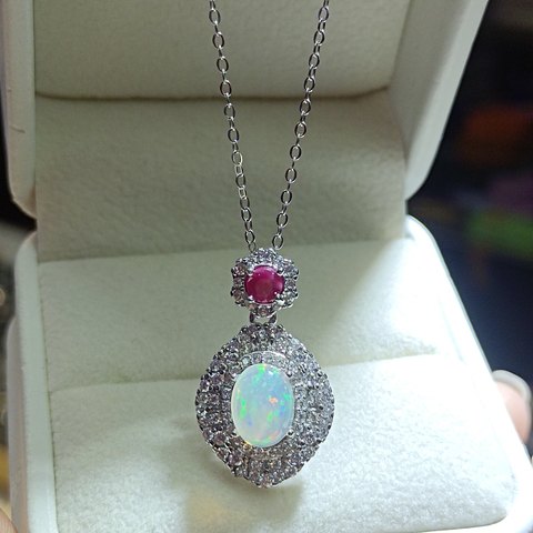 Opal and Ruby Pendant — Chain Not Included, Jewelry & Accessories from Taizhou, China - Lanmao Jewelry — Taizhou Huihuan International Trading Co., Ltd.