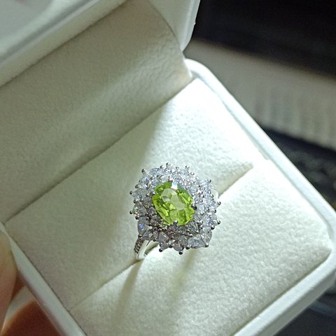 Peridot Ring, Jewelry & Accessories from Taizhou, China - Lanmao Jewelry — Taizhou Huihuan International Trading Co., Ltd.