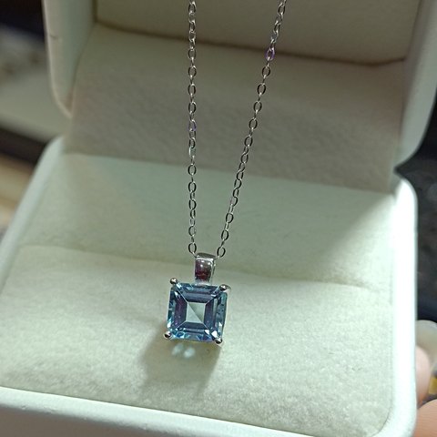 Topaz Pendant — Chain Not Included, Jewelry & Accessories from Taizhou, China - Lanmao Jewelry — Taizhou Huihuan International Trading Co., Ltd.
