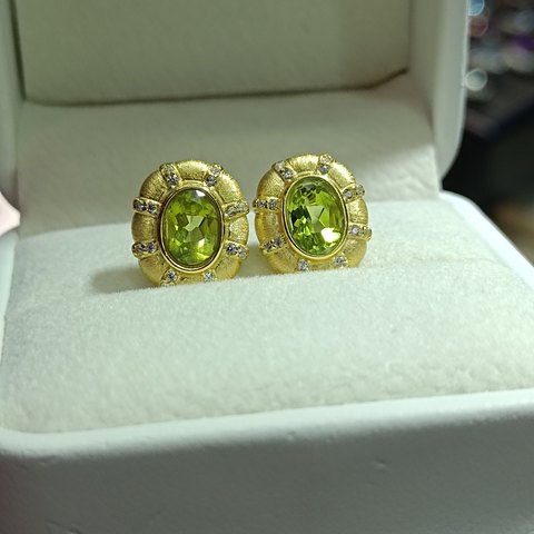 Peridot Earrings, Jewelry & Accessories from Taizhou, China - Lanmao Jewelry — Taizhou Huihuan International Trading Co., Ltd.