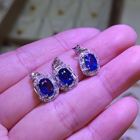 Sapphire Pendant — Chain Not Included, Jewelry & Accessories from Taizhou, China - Lanmao Jewelry — Taizhou Huihuan International Trading Co., Ltd.