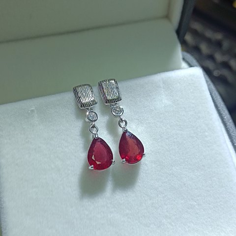Ruby Earrings, Jewelry & Accessories from Taizhou, China - Lanmao Jewelry — Taizhou Huihuan International Trading Co., Ltd.