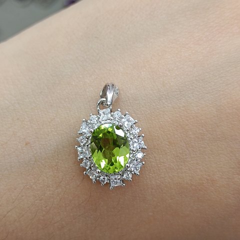Peridot Pendant — Chain Not Included, Jewelry & Accessories from Taizhou, China - Lanmao Jewelry — Taizhou Huihuan International Trading Co., Ltd.