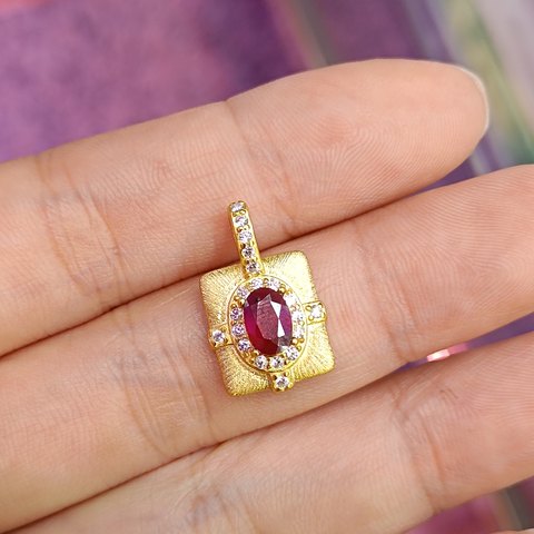 Ruby Pendant, Jewelry & Accessories from Taizhou, China - Lanmao Jewelry — Taizhou Huihuan International Trading Co., Ltd.