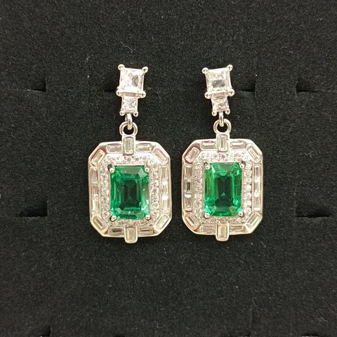 Lab-Grown Emerald Earrings, Jewelry & Accessories from Taizhou, China - Lanmao Jewelry — Taizhou Huihuan International Trading Co., Ltd.