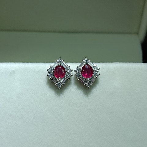 Ruby Earrings, Jewelry & Accessories from Taizhou, China - Lanmao Jewelry — Taizhou Huihuan International Trading Co., Ltd.