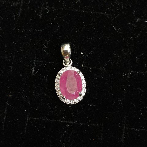 Heat-Treated Ruby Pendant, Jewelry & Accessories from Taizhou, China - Lanmao Jewelry — Taizhou Huihuan International Trading Co., Ltd.