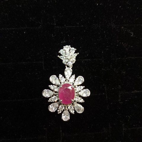 Heat-Treated Ruby Pendant, Jewelry & Accessories from Taizhou, China - Lanmao Jewelry — Taizhou Huihuan International Trading Co., Ltd.