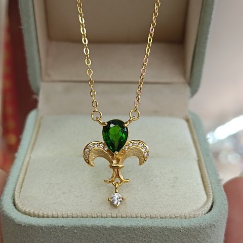 Diopside Necklace, Jewelry & Accessories from Taizhou, China - Lanmao Jewelry — Taizhou Huihuan International Trading Co., Ltd.