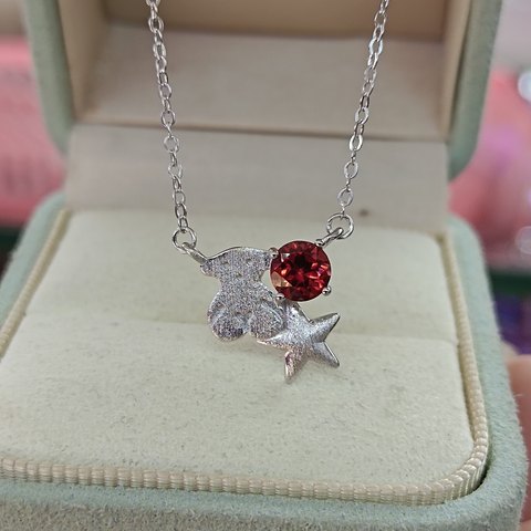 Garnet Necklace, Jewelry & Accessories from Taizhou, China - Lanmao Jewelry — Taizhou Huihuan International Trading Co., Ltd.