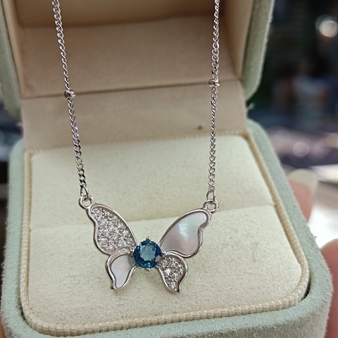 London Blue Topaz Butterfly Necklace, Jewelry & Accessories from Taizhou, China - Lanmao Jewelry — Taizhou Huihuan International Trading Co., Ltd.
