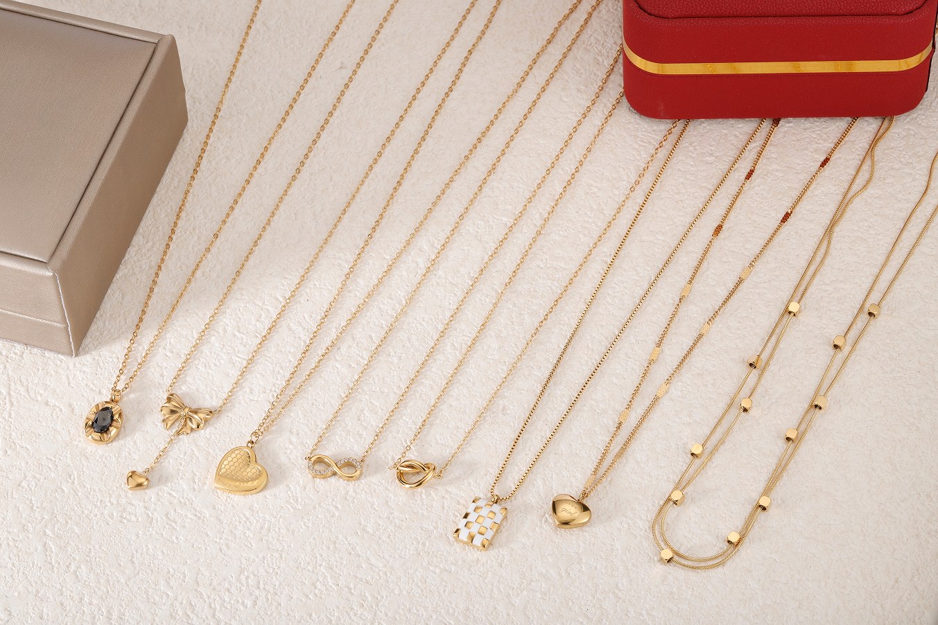 Necklaces Selection — P52 / image608.png